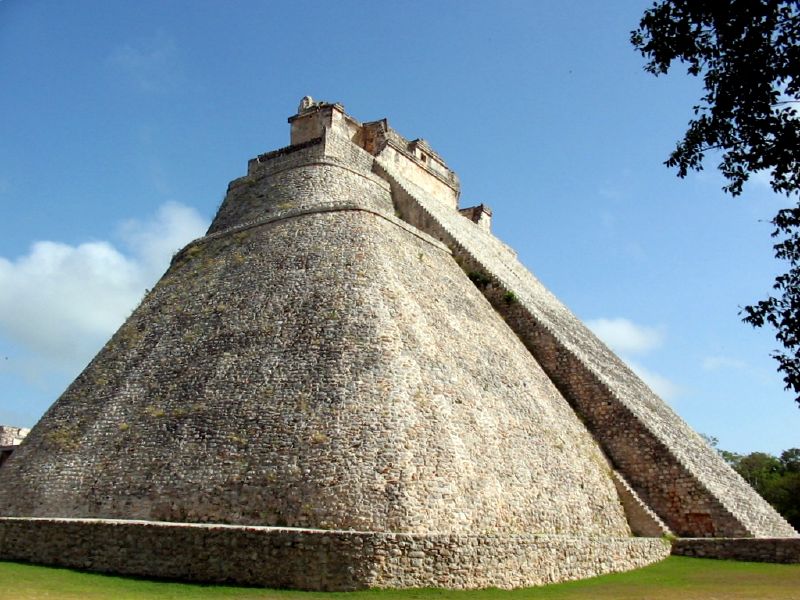 Templo de los Cinco Pisos (Uxmal, México)